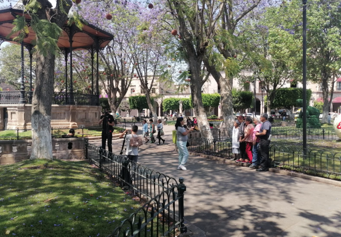 Turistas maravillados con Morelia en Semana Santa