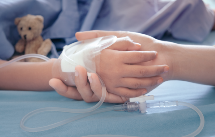 Obligan a niño a fumar fentanilo y termina con derrame cerebral 