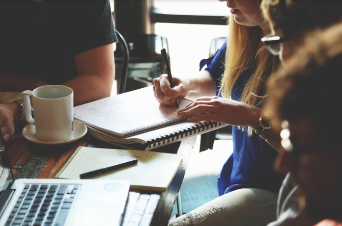 ¿Cómo mejorar la cultura corporativa de tu empresa? 3 consejos de Kapitalizer que levantarán tu emprendimiento