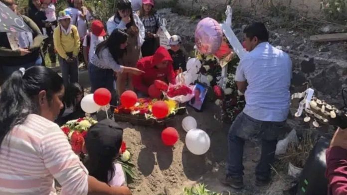 Celebran XV años para Norma Lizbeth, joven fallecida por bullying