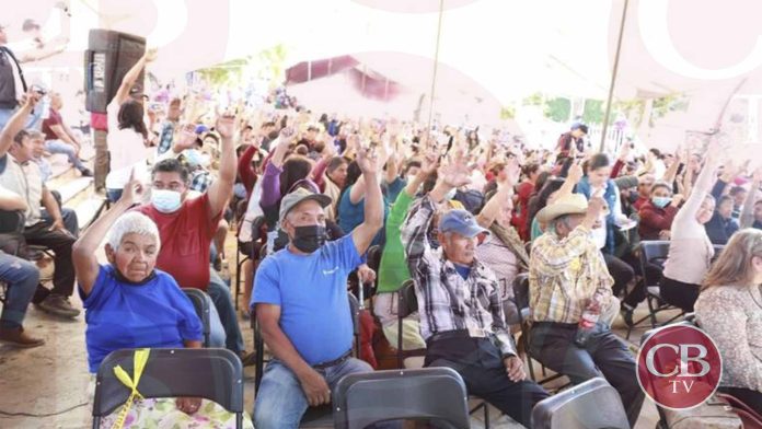 Comunidades indígenas declaran persona no grata a edil de Hidalgo