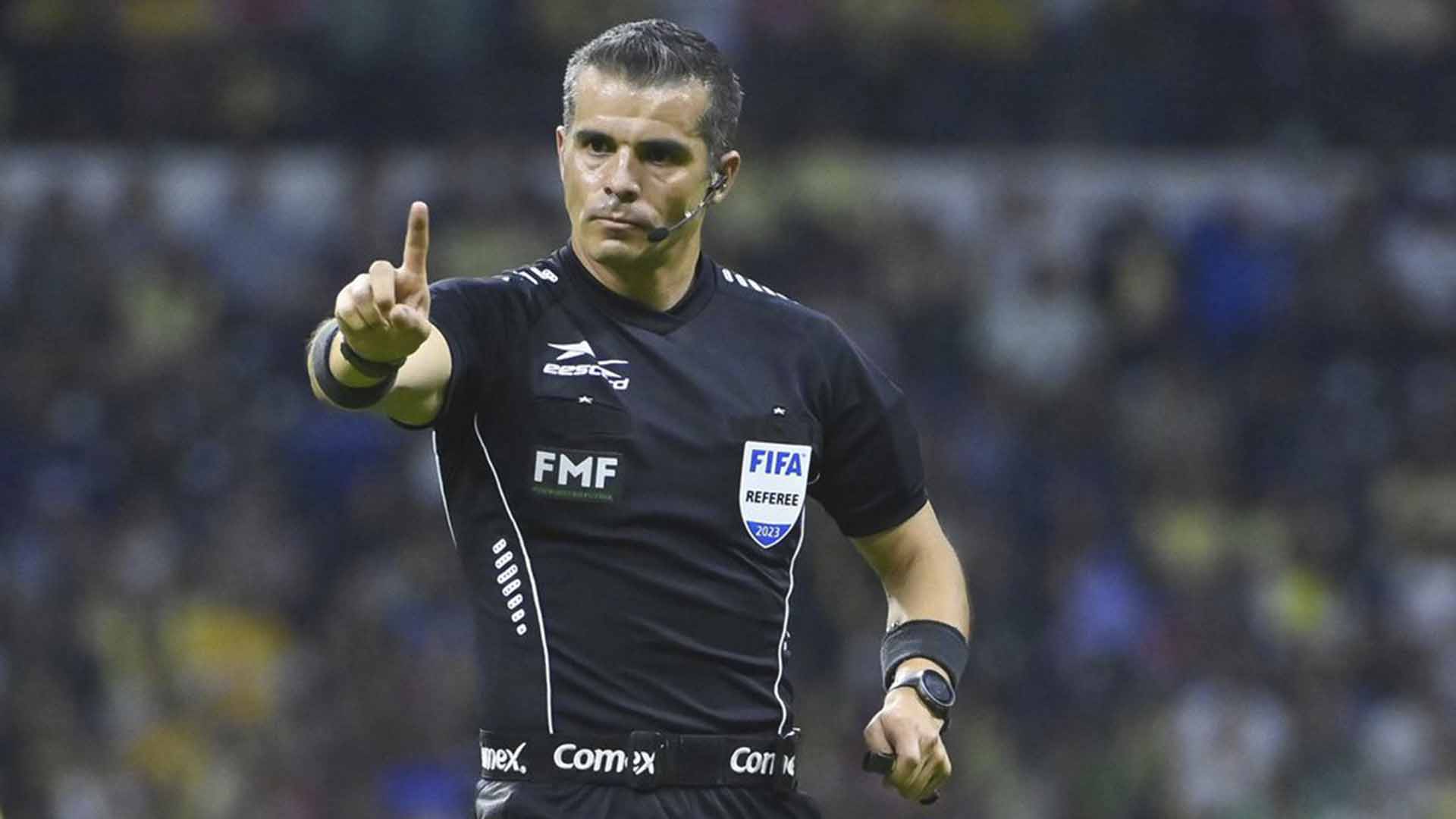 Fernando Hernández se disculpa por agredir a jugador de León Fernando Hernández se disculpa por agredir a jugador de León