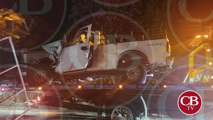 Brutal choque deja varios heridos en la Irimbo-Ciudad Hidalgo