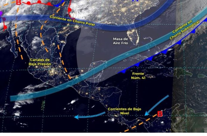 Lluvias y temperatura máxima de 45° para Michoacán