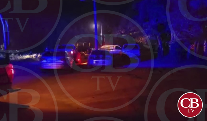 Asesinan a una mujer a bordo de su camioneta en LC