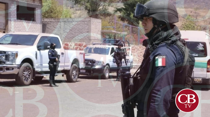 Agarran a ladrón cuando asaltaba a una mujer en Contepec