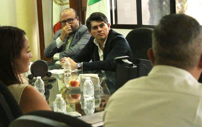 Presenta Toño Ixtláhuac, propuesta del terreno para construcción del hospital del IMSS