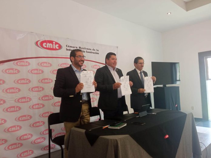 Firman acuerdo CMIC, Universidad Tecnológica de la construcción y CPC Michoacán para combatir la corrupción en procesos de construcción