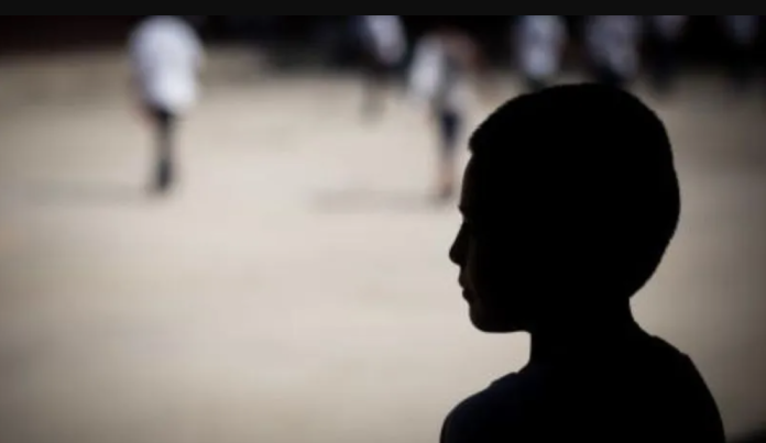Tras recorrido de búsqueda entregan niño a sus padres que lo reportaron como desaparecido