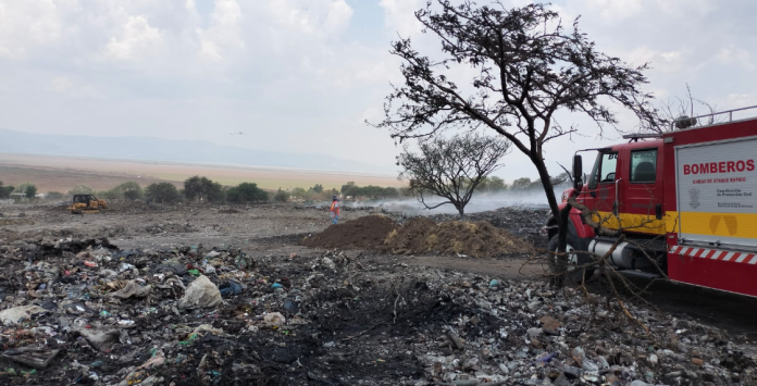 Controlado el incendio en basurero municipal de Cuitzeo, reporta Proam