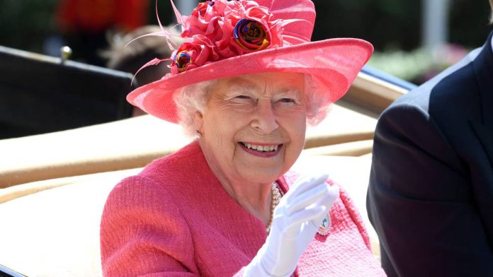 Revela el FBI que hubo un plan para matar a Isabel II