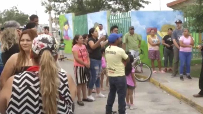 Padres denuncian abuso sexual a 5 niñas en kínder de Nuevo León