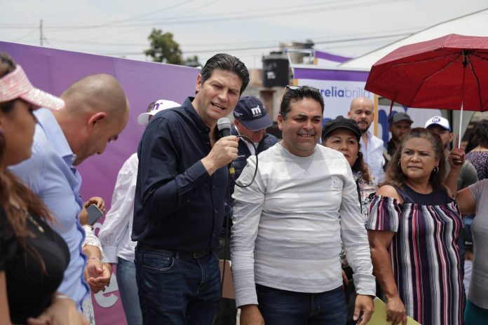 Unión de la comunidad, base para construir la paz: Alfonso Martínez
