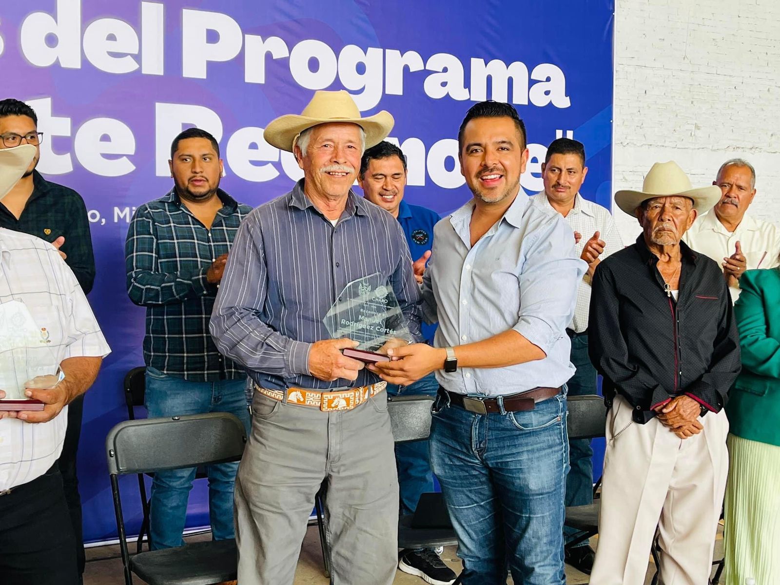 Arranca “Charo Te Reconoce”, el programa que fortalecerá el desarrollo económico del municipio Arranca “Charo Te Reconoce”, el programa que fortalecerá el desarrollo económico del municipio