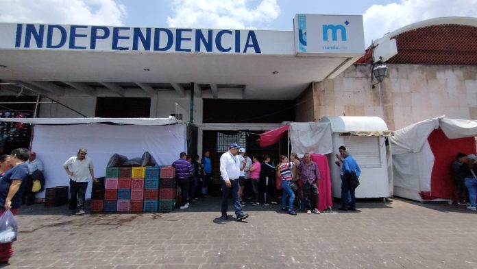 Reubicarán a comerciantes tras el incendio en el Mercado Independencia