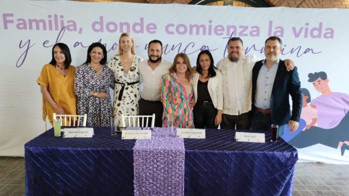 Conferencistas hablan sobre la importancia de la Biopolítica en la sociedad