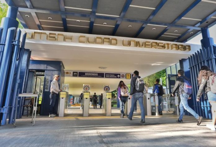 Deben completar los requisitos para que quede formalmente la solicitud de admisión en la Casa de Hidalgo.