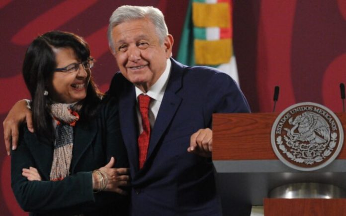 Niega AMLO desaparición del Conacyt por reforma