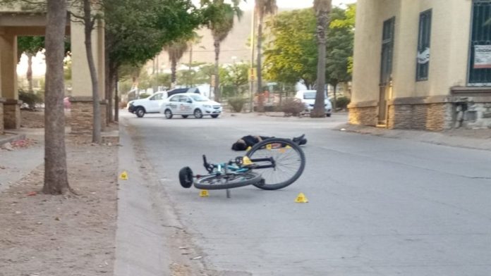 En Culiacán matan a tiros a un hombre y el asesino dejó un carrito como marca