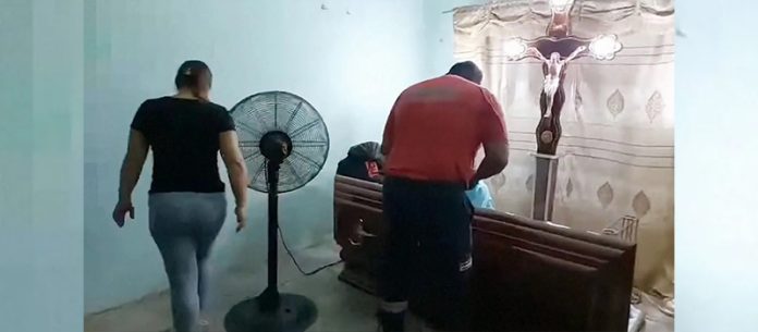VIDEO: Ecuador investiga caso de mujer que despertó durante su velorio