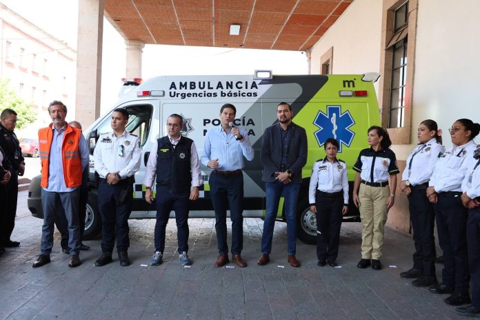 Entregan 2 nuevas ambulancias en beneficio de los morelianos