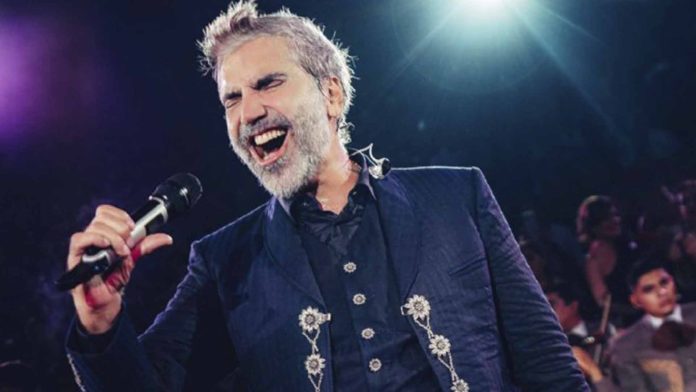 Alejandro Fernández corre de su concierto a fans que no quieren escuchar su canción ‘Mátalas’