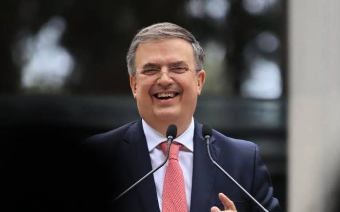 VIDEO: Marcelo Ebrard presume su 