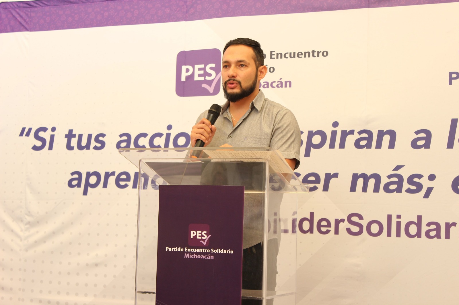 El dirigente estatal del Partido Encuentro Solidario Michoacán (PES), Eder López García, destacó que la jornada electoral celebrada en el Estado de México y en Coahuila El dirigente estatal del Partido Encuentro Solidario Michoacán (PES), Eder López García, destacó que la jornada electoral celebrada en el Estado de México y en Coahuila