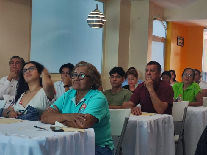 Fortalecen al sector turístico de Michoacán con capacitación a prestadores de servicios