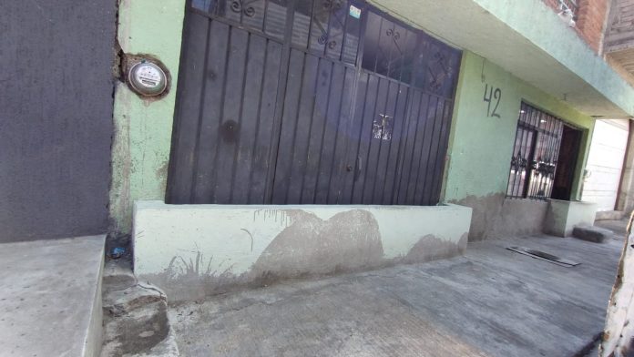 Vecinos de la Primo Tapia Poniente en riesgo constante de inundaciones