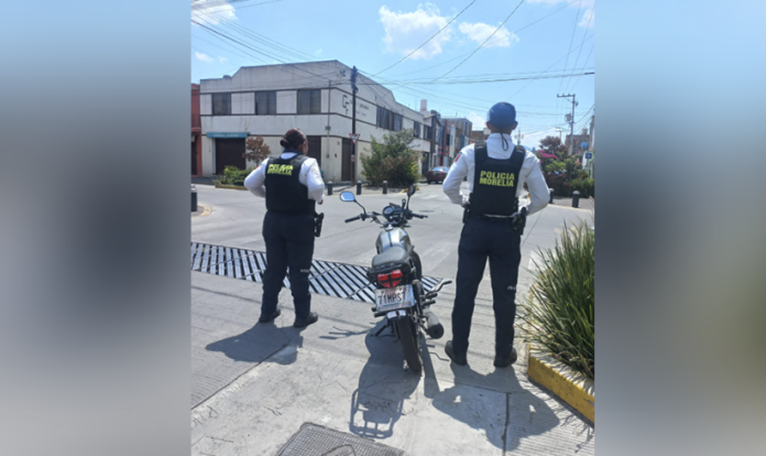 Detiene Policía Morelia a civil y asegura motocicleta con reporte de robo