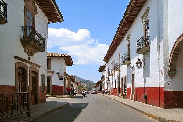 Con mejoras en el municipio, Pátzcuaro cumple 21 años como pueblo mágico Con mejoras en el municipio, Pátzcuaro cumple 21 años como pueblo mágico