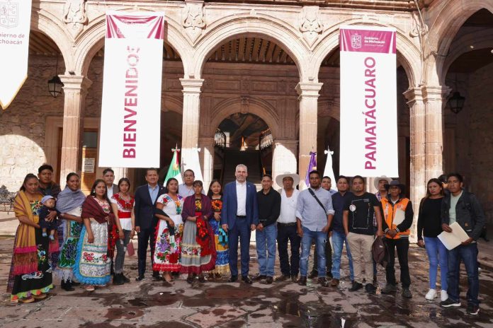 Desde Michoacán, México reconoce que pueblos indígenas pueden organizarse: Bedolla