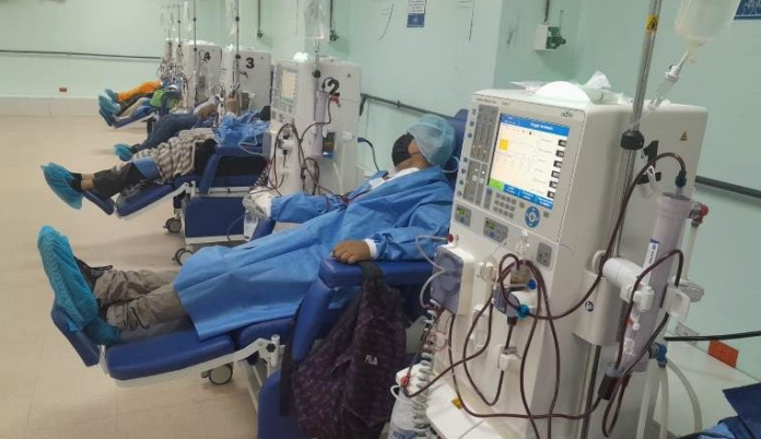 Denuncian empresa en Michoacán que guardaba muestras médicas en frigoríficos de carnicería