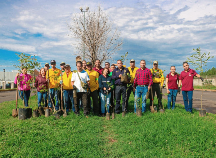Arranca Programa de Reforestación y Arborización Urbana en Uruapan