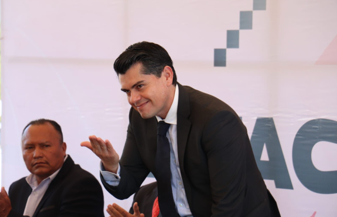 Reconoce #GobiernoDeSoluciones a zitacuarenses destacados