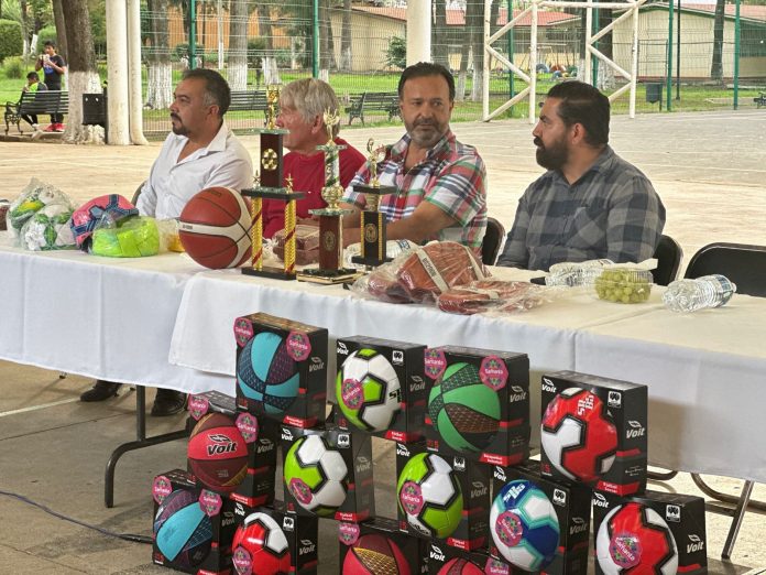 Deporte fomenta la unidad y esparcimiento sano, señala el alcalde, Julio Alberto Arreola Vázquez