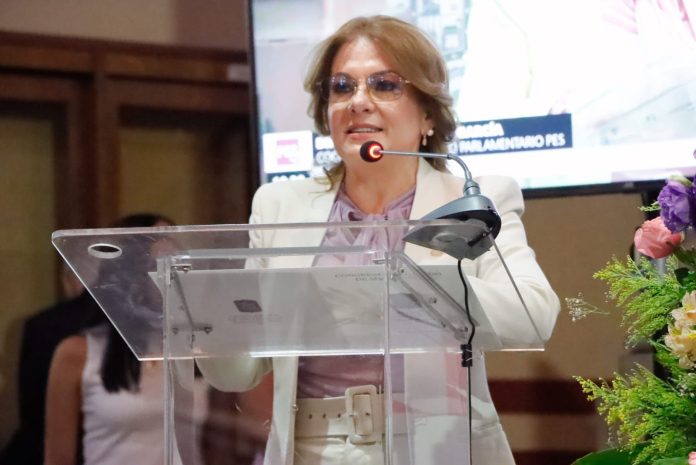Contrarrestar adicciones para el bienestar de las familias: Dip. Luz García