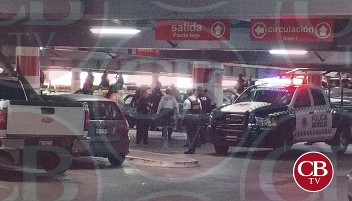 Vinculan a proceso a dos presuntos responsables del homicidio de un abogado y su escolta, ocurrido en plaza comercial Las Américas