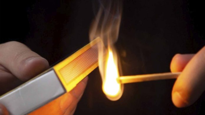 Adolescente de 14 años le prende fuego a niña de 11 años