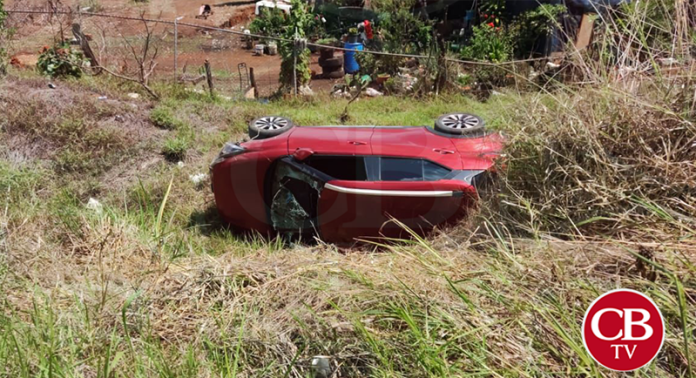 Un muerto deja choque de moto y auto en la libre a Lombardía