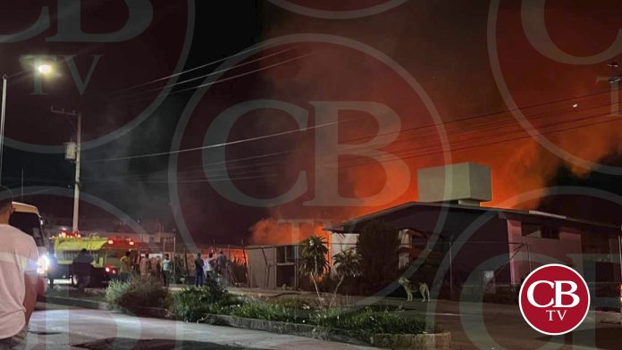 Se queman dos salones en un Kínder de Morelia