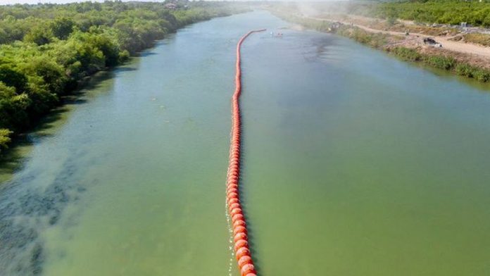 Hallan segundo cuerpo en el río Bravo por las boyas instaladas por Texas