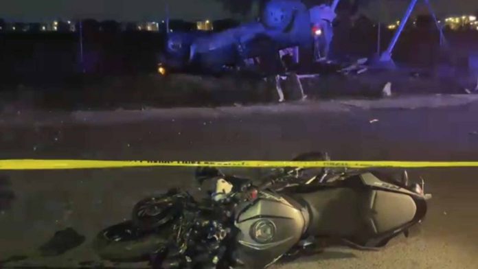 Motociclista muere al ser arrollado por un camioneta que huía de otro choque