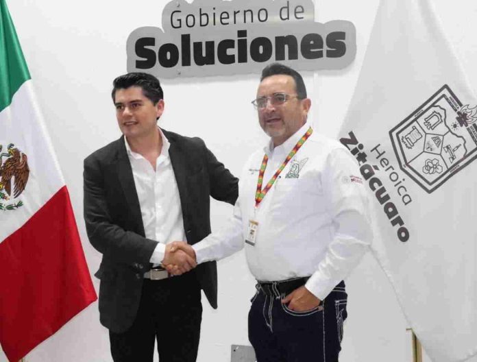 Sostiene Toño Ixtláhuac reunión con delegado del IMSS en Michoacán