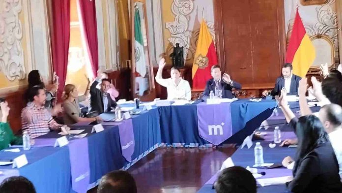 Cabildo de Morelia aprueba construcción de escuelas en Villas del Pedregal