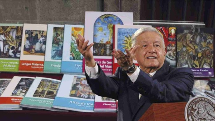 AMLO anuncia conferencias vespertinas para defender el contenido de los libros de texto