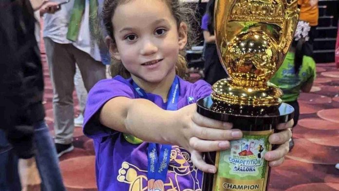 Niña mexicana gana Campeonato Mundial de Cálculo