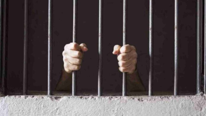 Rea trans abusó sexualmente de su compañera de celda