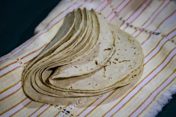 Respaldan industrias del pan y la tortilla de Uruapan para garantizar abasto